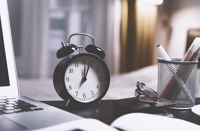 manage working studying