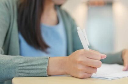 stand out on college applications