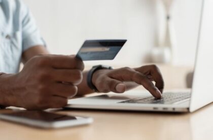Tips for Being Responsible With Your Money in College