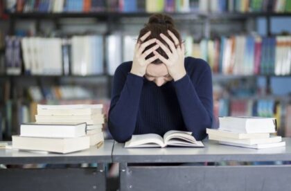 Common Mistakes First-Year College Students Make