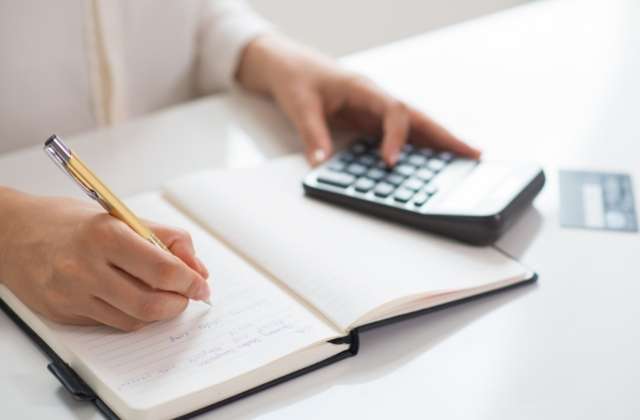Habits To Develop for Achieving Financial Stability