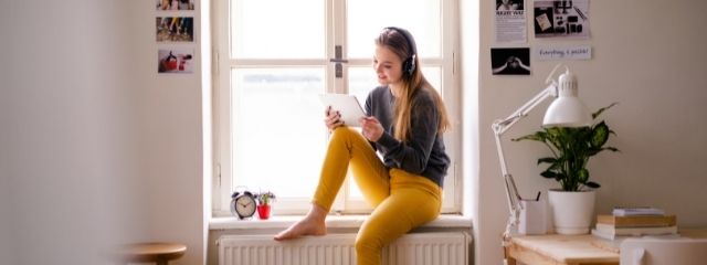 What To Focus on When Designing the Perfect College Room