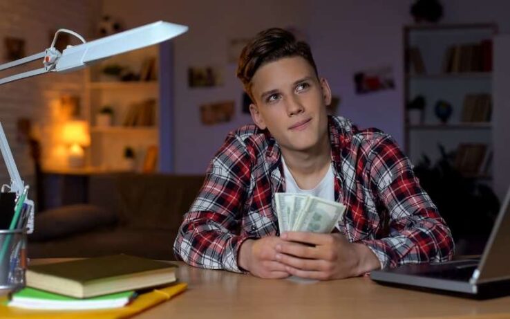 5 Ways To Improve Your Monthly Savings