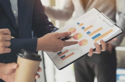 reasons to work in medical sales