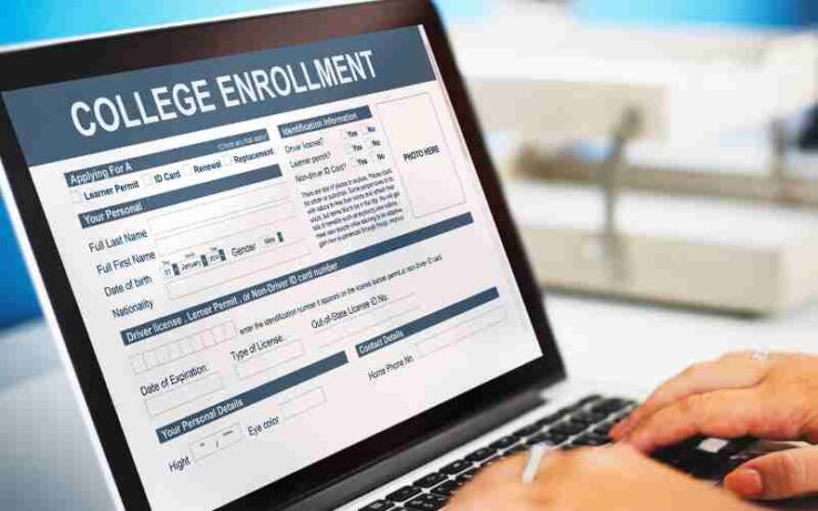 4 Reasons To Enroll in Community College